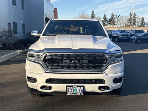 Certified 2022 RAM 1500 Limited w/ Body Color Bumper Group image 8