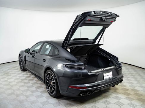 New 2026 Porsche Panamera 4 AWD/4WD image 33