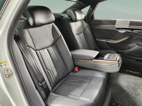 Used 2021 Audi A8 L 3.0T image 23