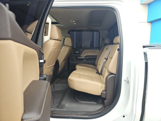 Used 2019 GMC Sierra 2500 Denali w/ Duramax Plus Package AWD/4WD image 8