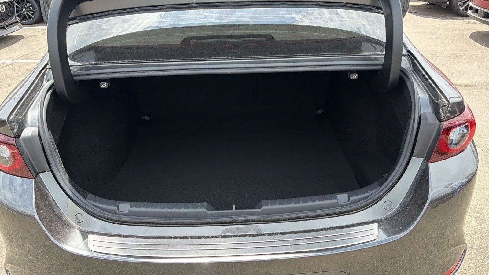 New 2026 MAZDA MAZDA3 2.5 S Sedan w/ Preferred Pkg FWD image 31