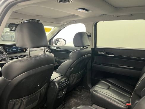 Used 2021 Hyundai Palisade Limited w/ Cargo Package AWD/4WD image 14