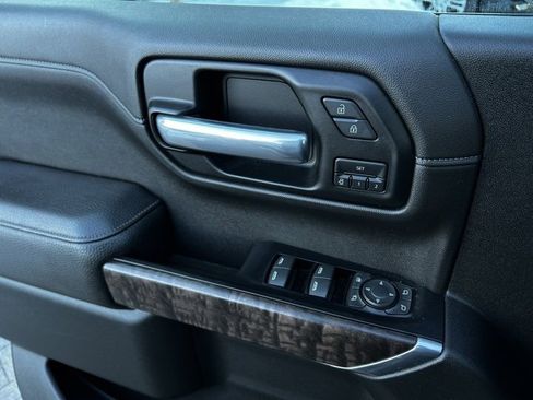 Used 2019 GMC Sierra 1500 Denali w/ Denali Ultimate Package image 12