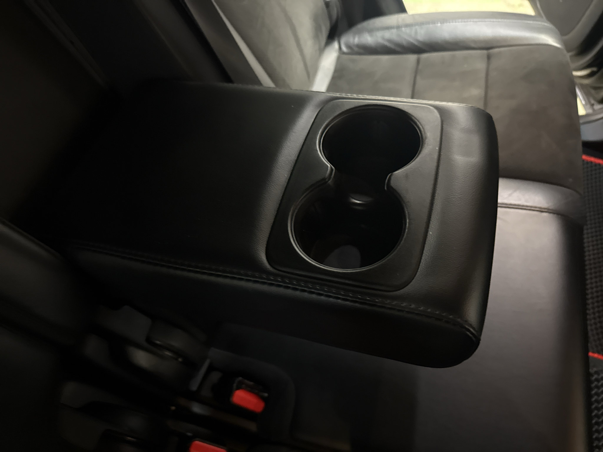Used 2019 Jeep Grand Cherokee Altitude RWD image 27