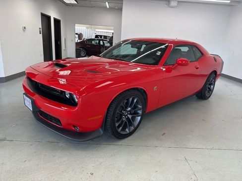 Used 2023 Dodge Challenger R/T Scat Pack w/ Plus Package RWD image 4