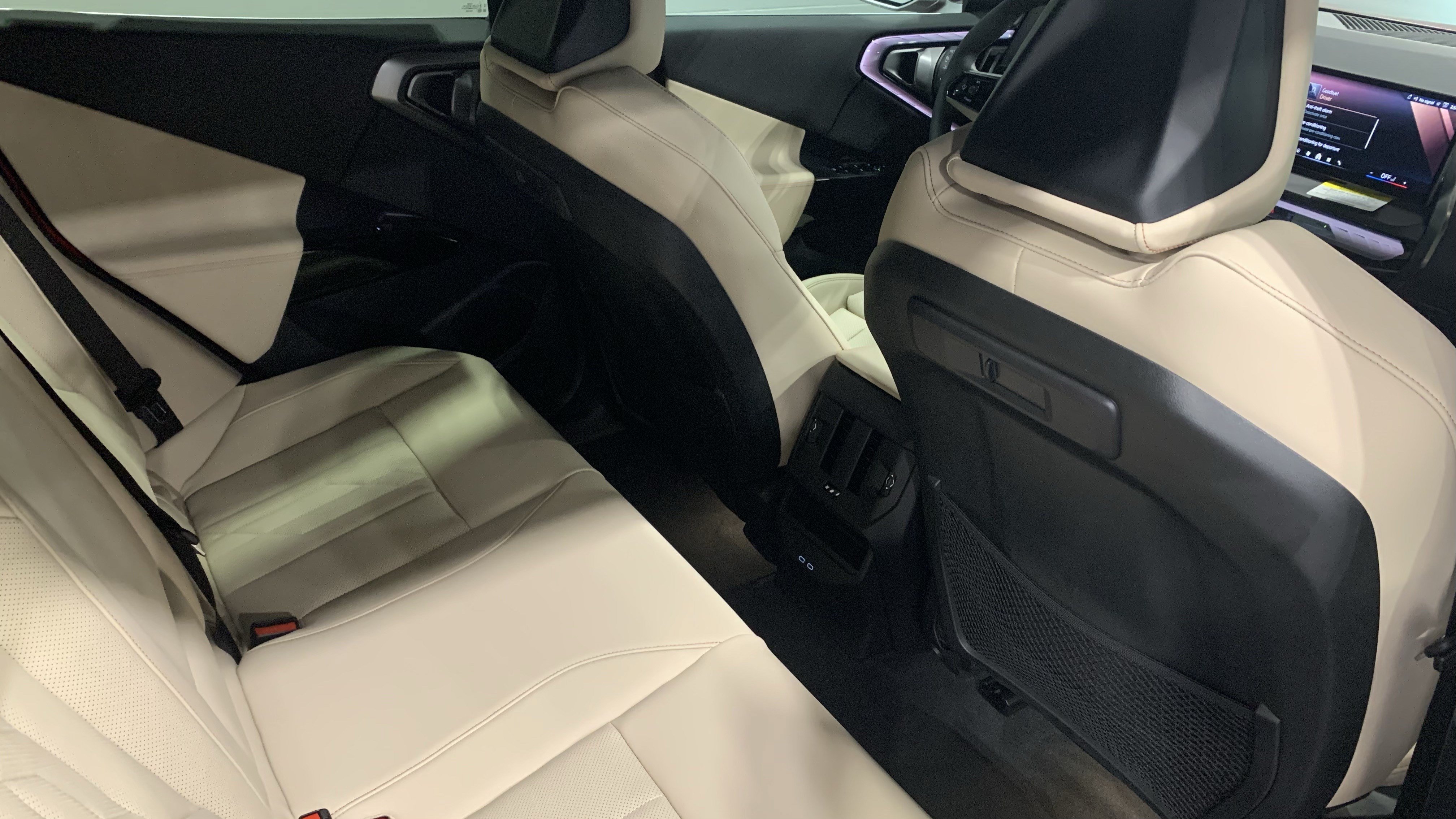 Certified 2026 BMW X3 xDrive30i w/ Convenience Package AWD/4WD image 28