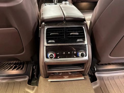 Used 2016 BMW 750i xDrive AWD/4WD image 14