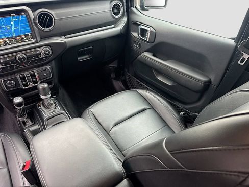 Used 2023 Jeep Wrangler Unlimited Sahara w/ Cold Weather Group AWD/4WD image 26