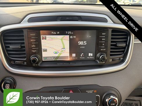 Used 2019 Kia Sorento SX AWD/4WD image 33