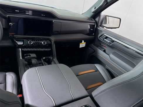 New 2026 GMC Sierra 1500 AT4 w/ AT4 Premium Package image 19