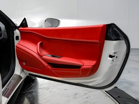 Used 2015 Ferrari 458 Italia Coupe image 85