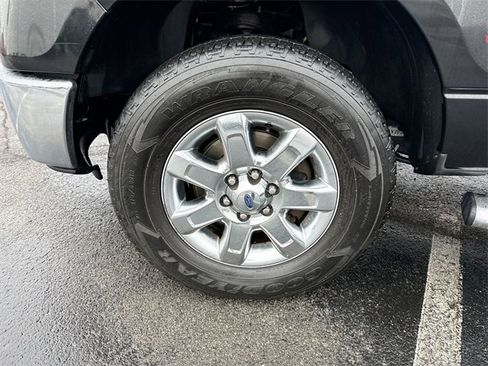 Used 2013 Ford F150 XLT w/ Luxury Equipment Group image 10