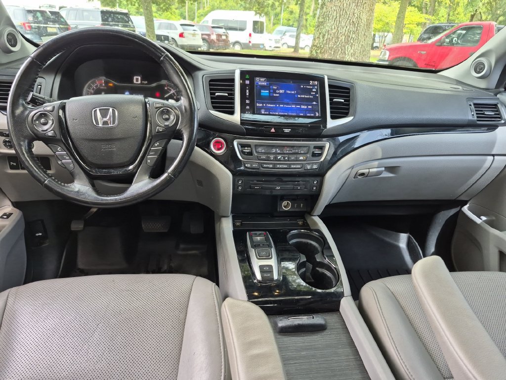 Used 2016 Honda Pilot Elite image 28
