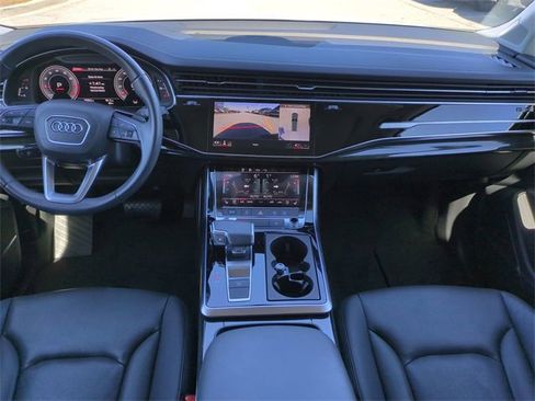 Used 2023 Audi Q7 Premium Plus image 15