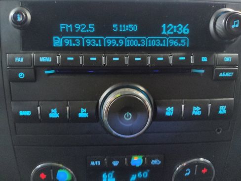 Used 2013 Chevrolet Silverado 1500 LT image 25