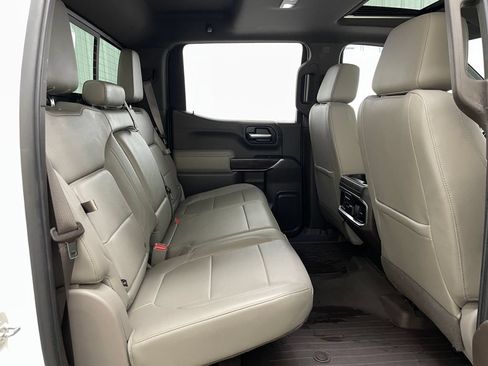 Used 2019 GMC Sierra 1500 SLT w/ SLT Premium Package AWD/4WD image 46