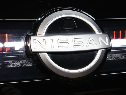 Used 2025 Nissan Murano Platinum w/ Cargo Package AWD/4WD image 19