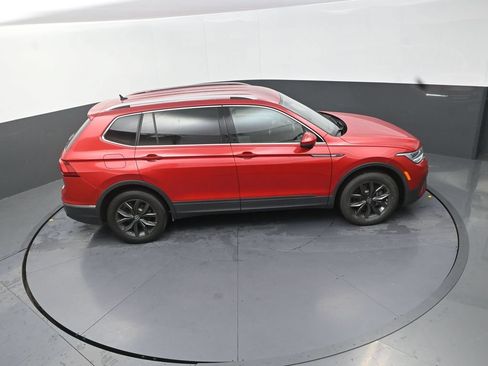 Used 2023 Volkswagen Tiguan SE FWD image 20