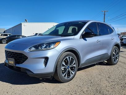Used 2022 Ford Escape SE w/ SE Sport Appearance Package