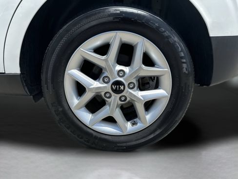 Used 2021 Kia Soul S FWD image 29