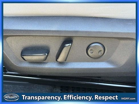 Certified 2023 Nissan Rogue SV image 22