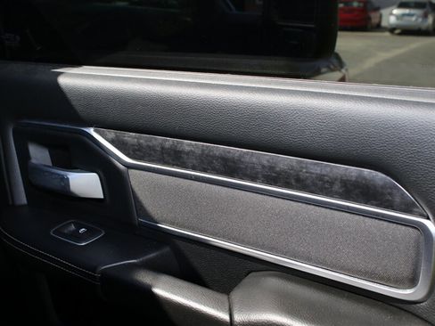 Used 2024 RAM 2500 Big Horn AWD/4WD image 45