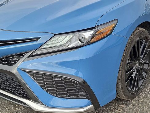 Used 2024 Toyota Camry XSE image 9
