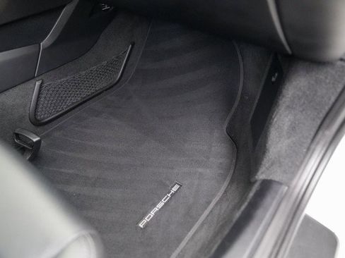 Used 2019 Porsche 718 Cayman S image 20