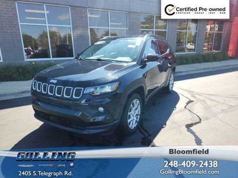 Certified 2022 Jeep Compass Latitude AWD/4WD image 1