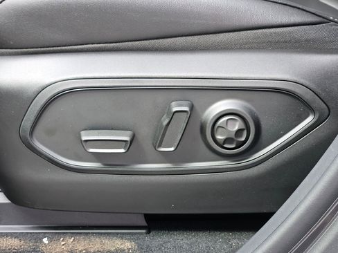 New 2026 Jeep Grand Cherokee Limited image 19