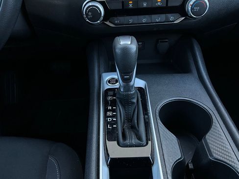 Used 2025 Nissan Altima 2.5 SV image 23