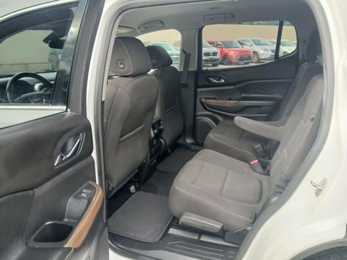 Used 2019 GMC Acadia SLE FWD image 11