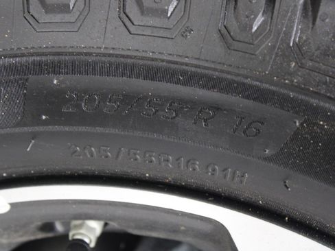 Used 2024 Kia Forte LXS image 34