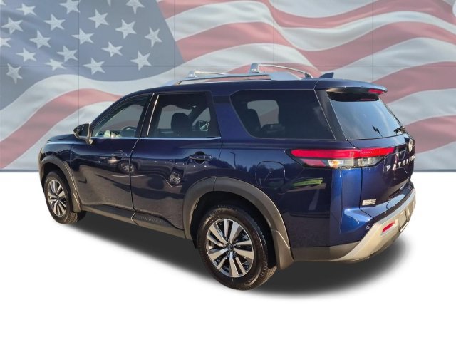 Used 2023 Nissan Pathfinder SL FWD image 6
