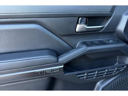 New 2026 Toyota Tacoma TRD Off-Road AWD/4WD image 11