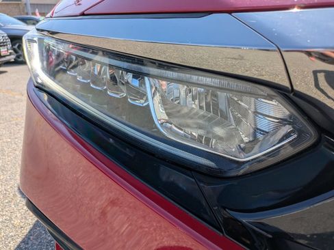 Used 2019 Honda Accord Sport image 11