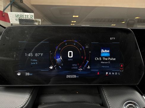 Used 2025 Chevrolet Equinox LT FWD image 36