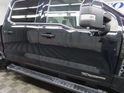 Used 2023 Ford F250 Lariat w/ Lariat Ultimate Package image 39