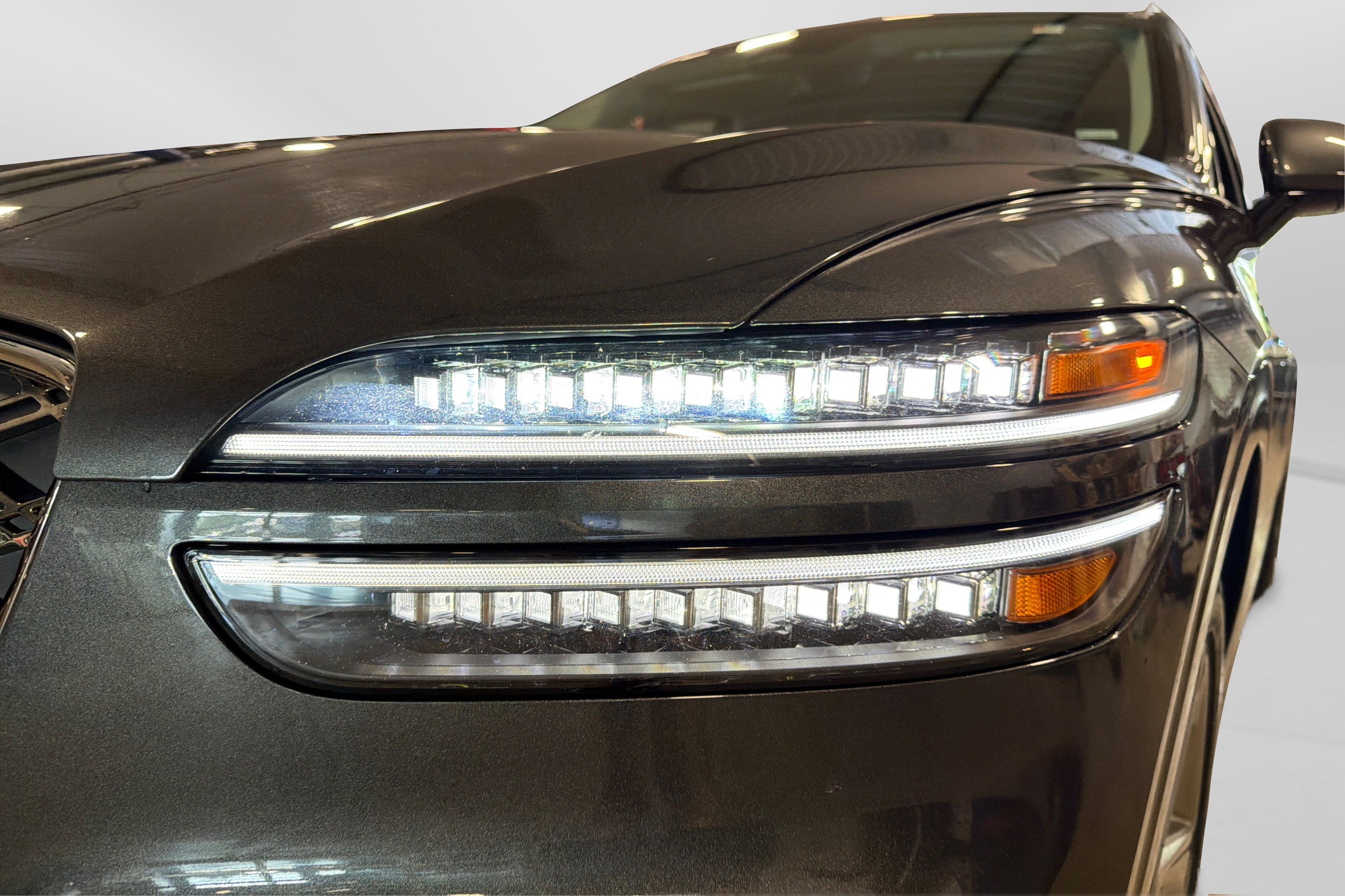 Used 2026 Genesis GV70 2.5T AWD/4WD image 13