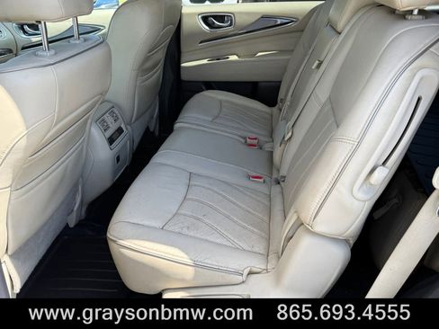 Used 2016 INFINITI QX60 Luxe w/ Premium Plus Package AWD/4WD image 17