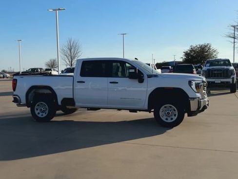 New 2026 GMC Sierra 2500 Pro w/ Convenience Package image 2