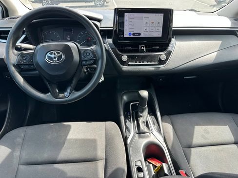 Used 2024 Toyota Corolla LE FWD image 4