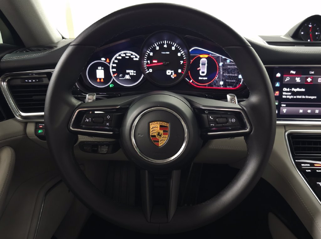 Used 2022 Porsche Panamera 4S AWD/4WD image 21
