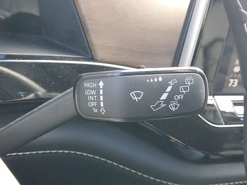 Used 2024 Volkswagen Atlas SE image 22