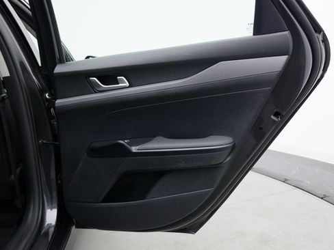 Used 2026 Kia K5 LXS FWD image 30