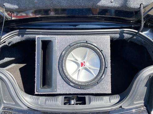 Used 2019 Ford Mustang Premium RWD image 29