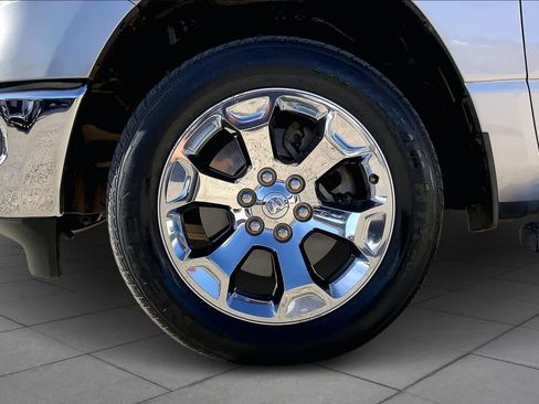 Used 2019 RAM 1500 Big Horn image 11