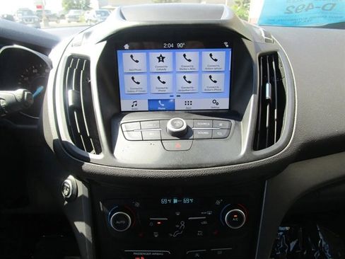 Used 2019 Ford Escape SE image 33