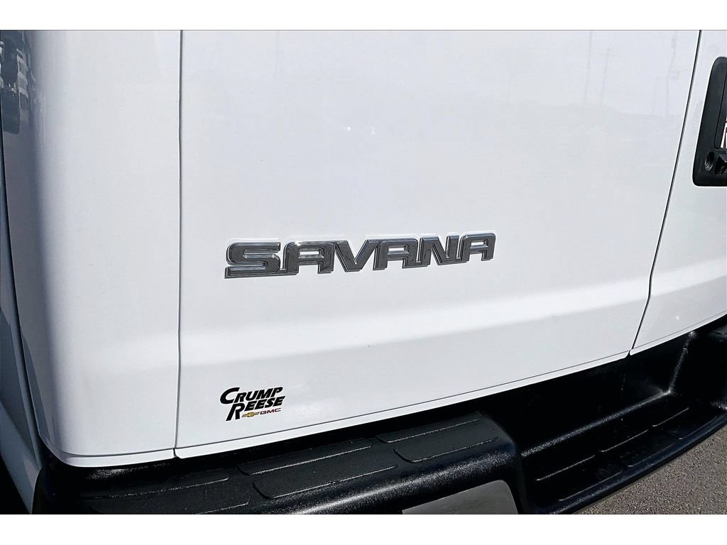 Used 2025 GMC Savana 2500 w/ Driver Convenience Package RWD image 22
