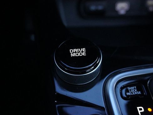 Used 2023 Kia Seltos EX image 53